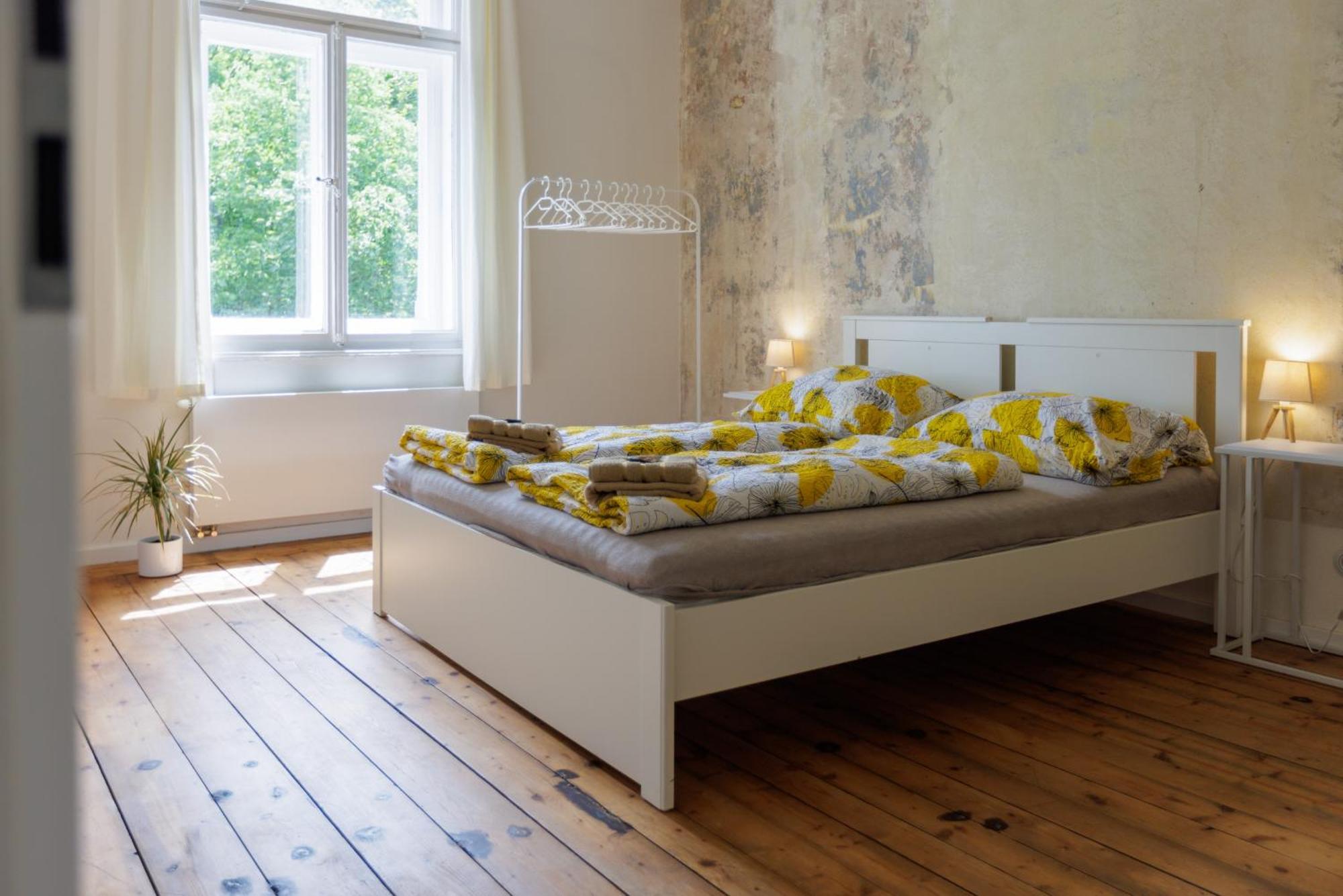 Design Apartment In The Heart Of Карлові Вари Екстер'єр фото